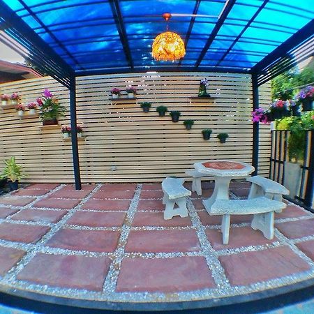 צ'יאנג מאי Chowdhury Boutique House מראה חיצוני תמונה