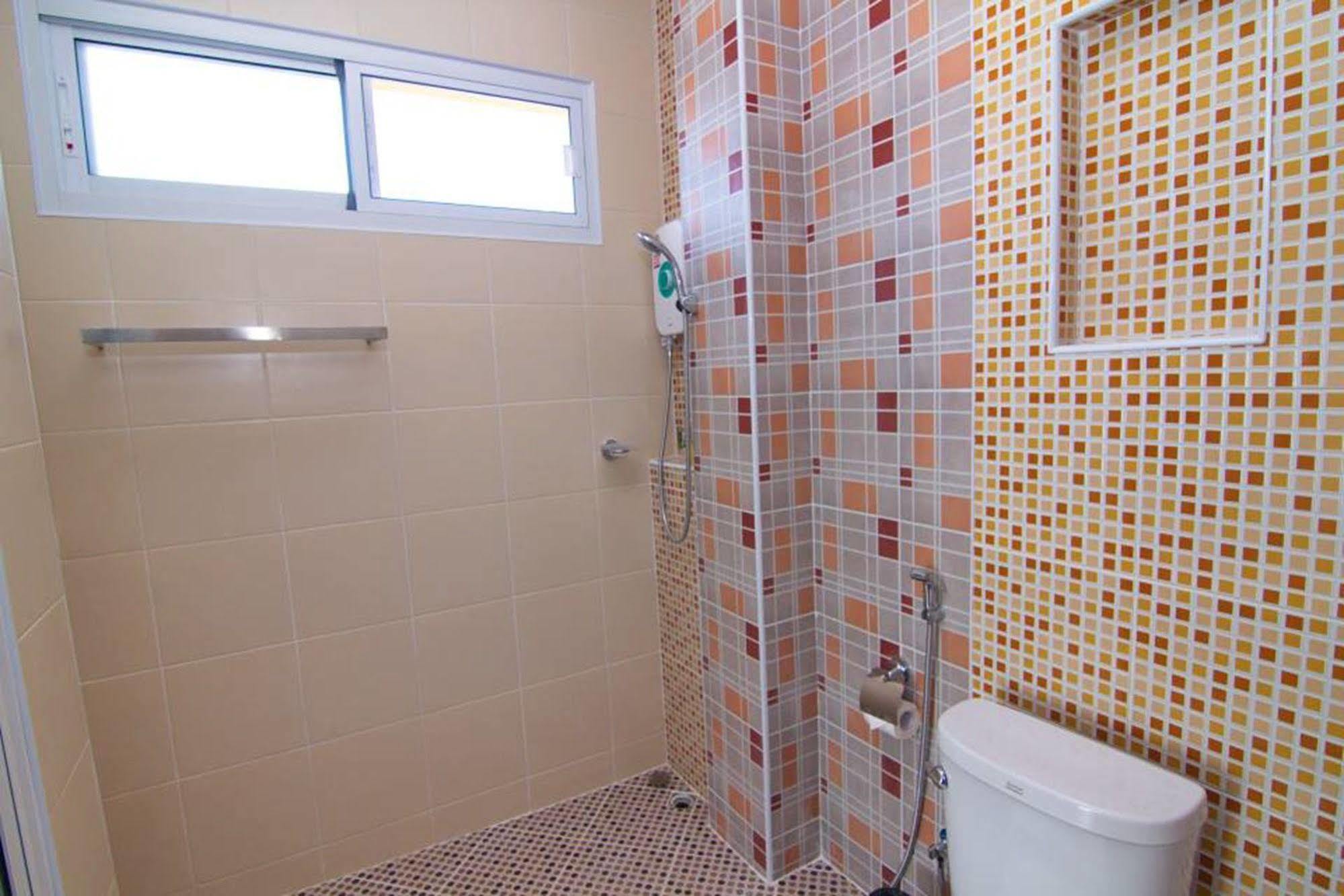 צ'יאנג מאי Chowdhury Boutique House מראה חיצוני תמונה